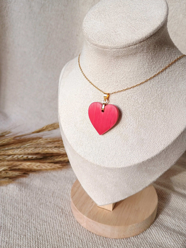 Collier COEUR Chevron Rouge