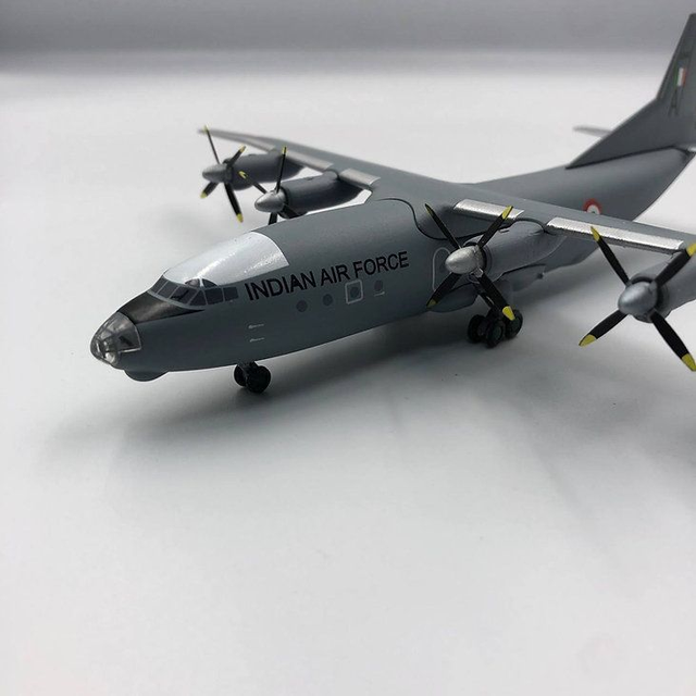 Antonov An-12 Indian Air Force white top