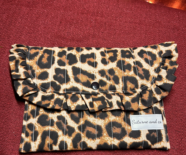 Pochette Plate à Froufrou Laurine