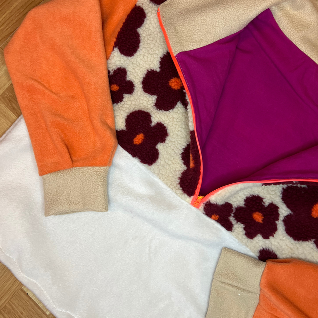 Fluffy fleur - S/M/L