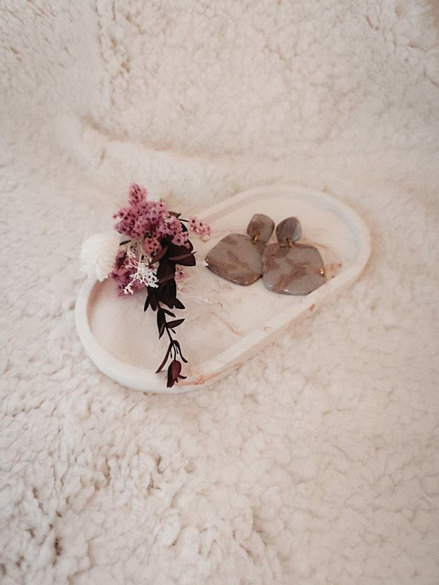 Plateau vide poches en Jesmonite