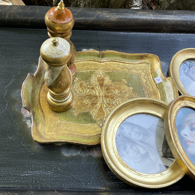 Florentiner Tablett aus Holz  grün/ gold 