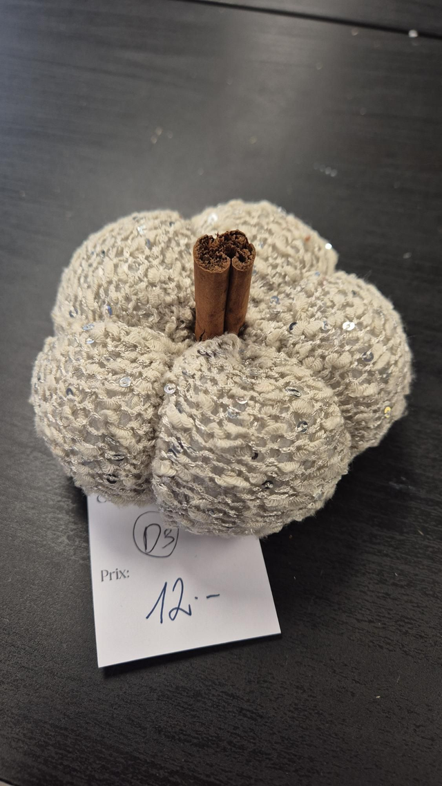 D3/Courge moyenne, taupe