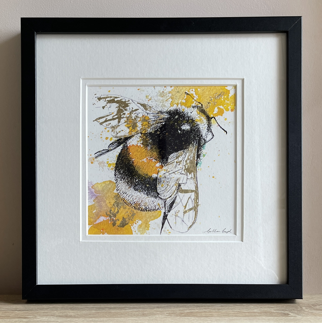Bumblebee in black frame (gold leaf print)