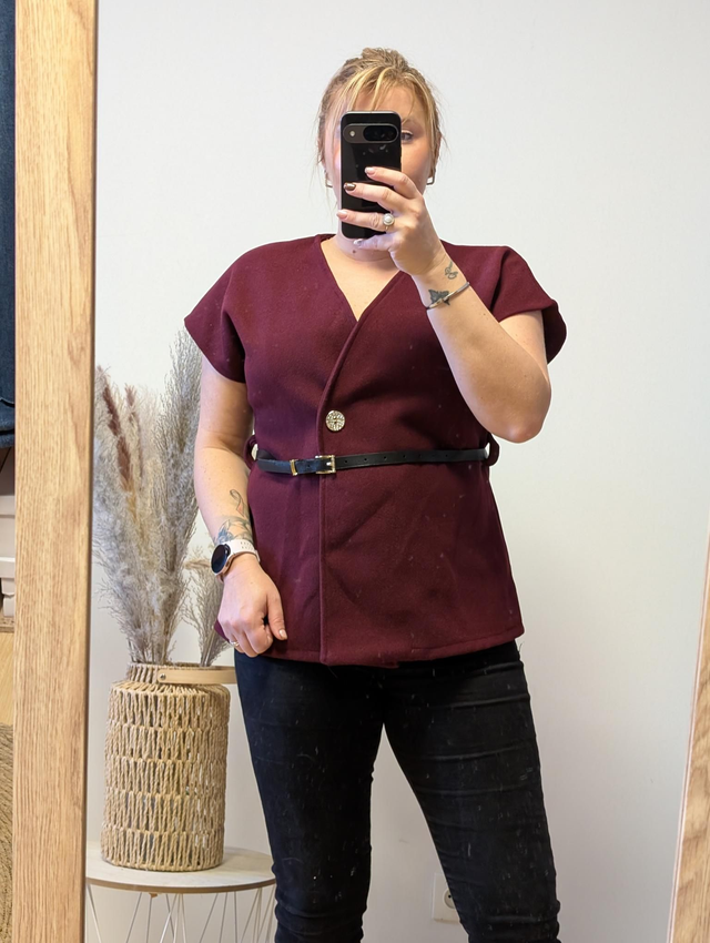 Top Calie avec ceinture bordeaux TU 34/40