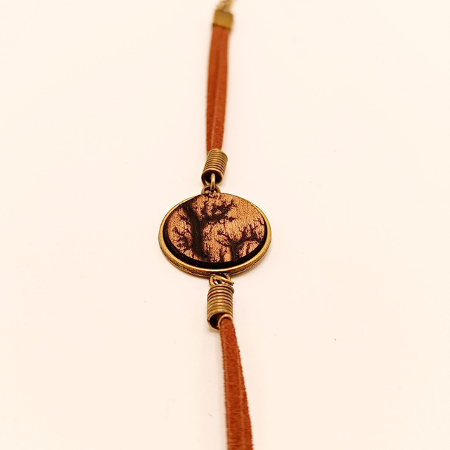 Bracelet ajustable en cuir et cabochon en bois d'érable 