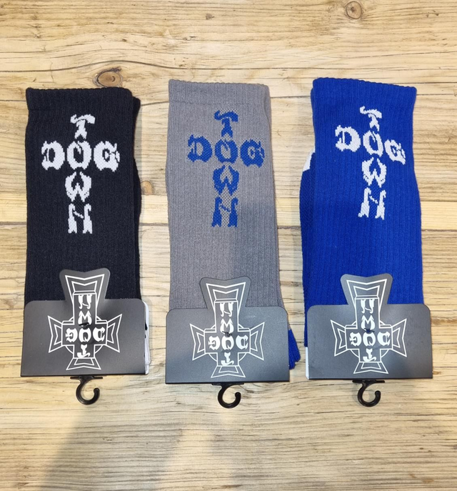 Dogtown crew socks 