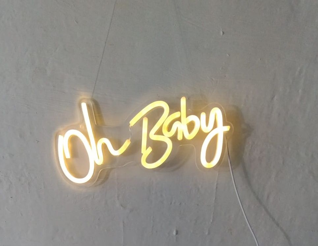 OH BABY LED 30 x 13 cm - LOCAÇÃO 
