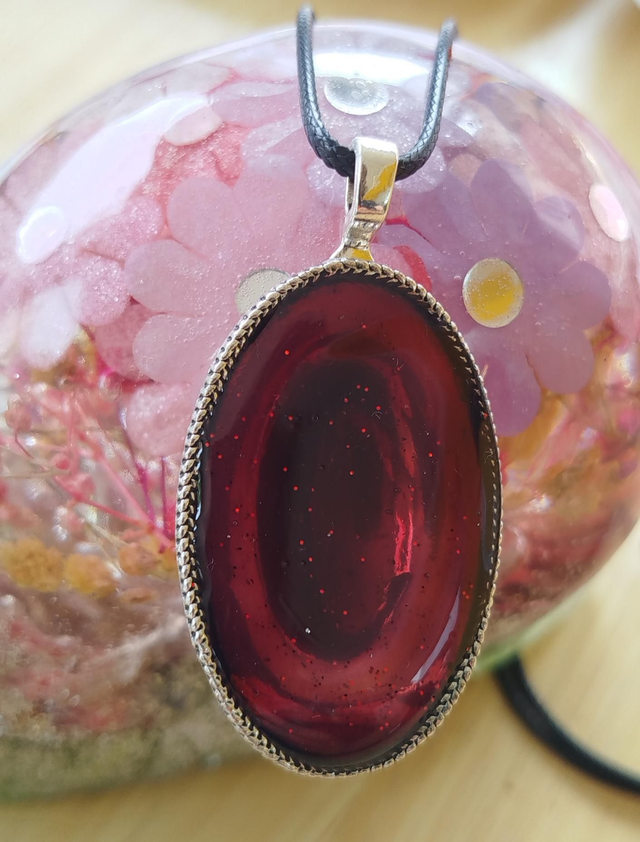 Pendentif Éclat Rouge