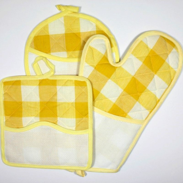 Keukenset met aida rand (in 3 kleuren verkrijgbaar)