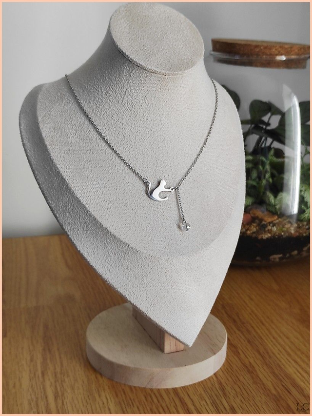 Collier chat argenté