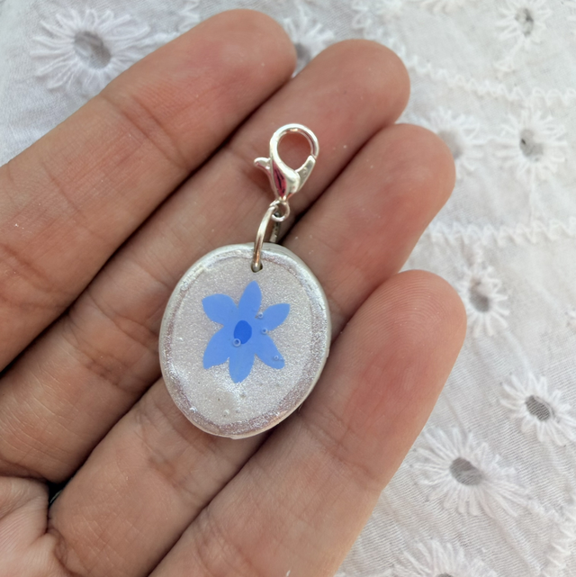 Blue Flower Silver Frame Oval Charm