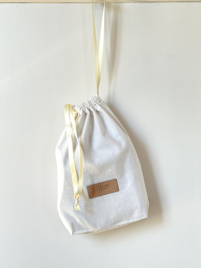 Housse de protection en drap upcyclé