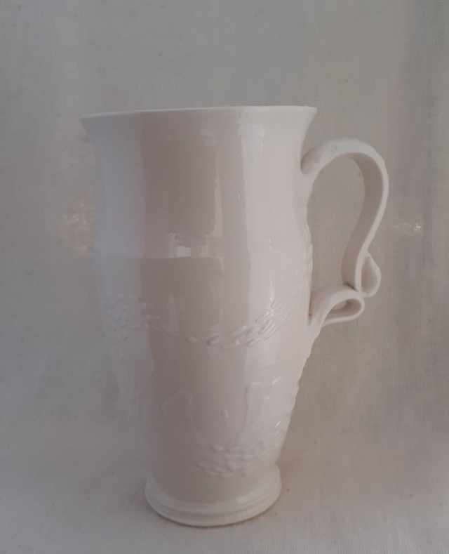 Tasse haute "mug" porcelaine, Dragon lové, 300ml