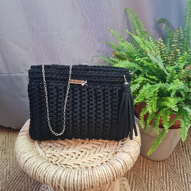 Sac à bandoulière au crochet - Modèle Bégonia 