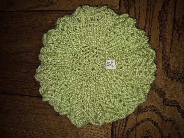 Béret artisanal &quot;Printemps Éternel&quot; - L&#039;Élégance au crochet,  Fait Main