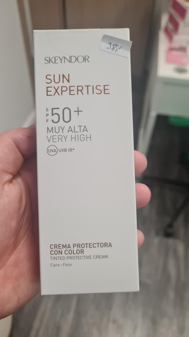 SPF 50+ tónovaný, krémový, zrelá pleť 75ml VÝPREDAJ