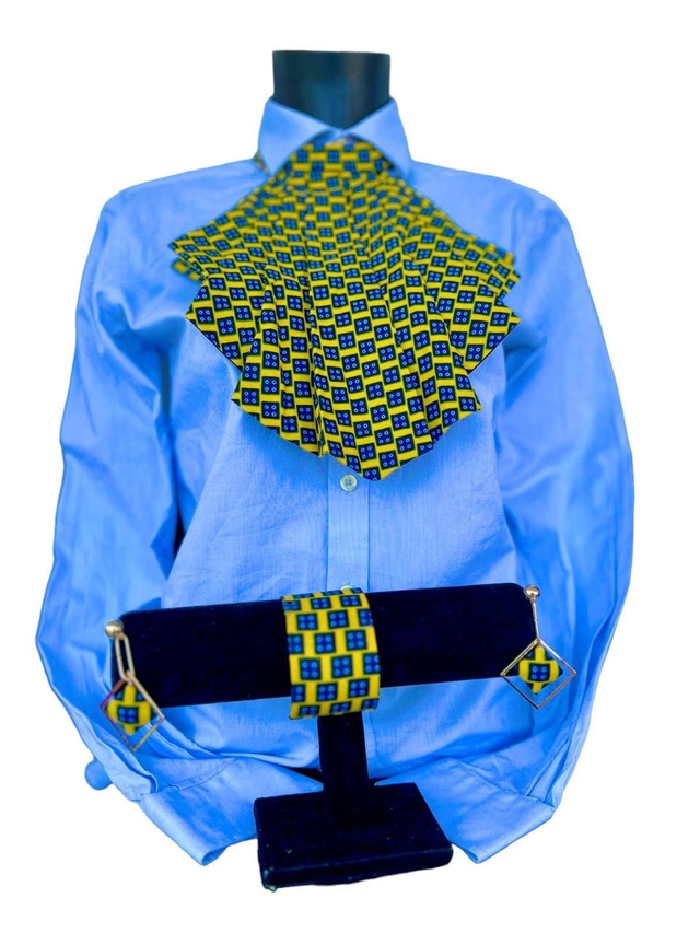 Collier plus boucle d&#039;oreille et bracelet