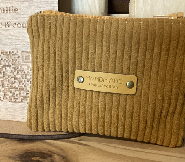 Porte monnaie moutarde fleurie 