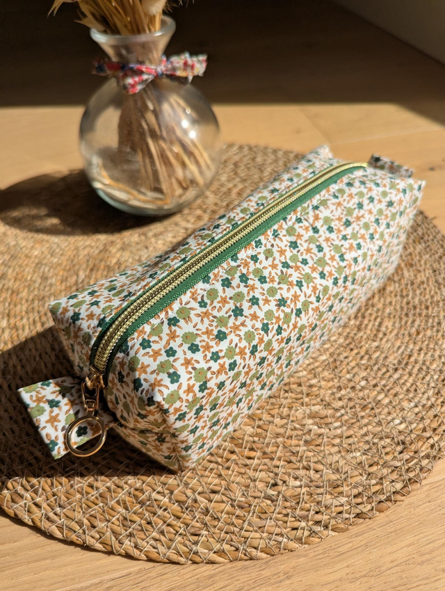 Trousse d&#039;écolie