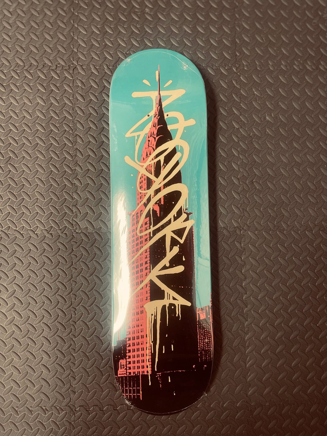 Zoo York City Skateboard deck (8.25" - Chrysler Tag)