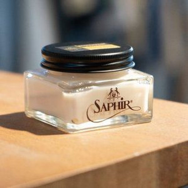 SAPHIR MEDAILLE D'OR - RENOVATEUR with Mink oil - 75ml or Macadamia Oil - 75ml