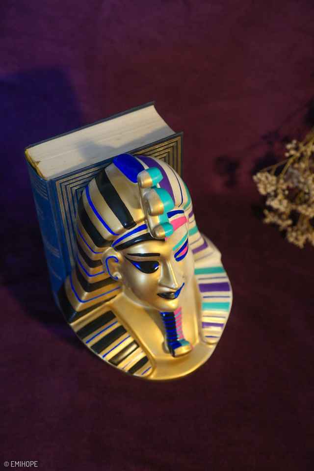 SERRE LIVRE PHARAHON -MAÂT-THOT