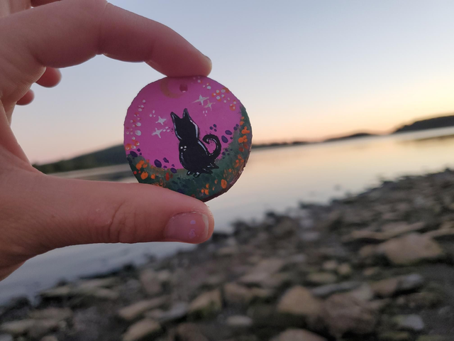&quot;Black Cat&quot; Wood Slice Keyrings