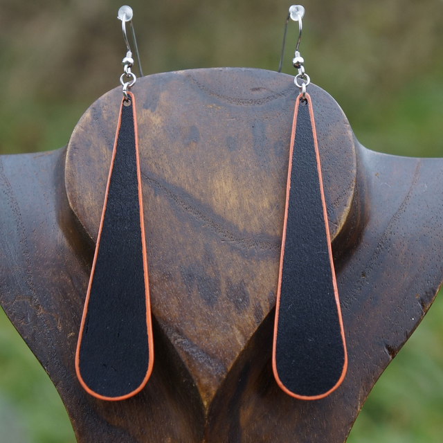 Les Grandes Gouttes Noir et Orange