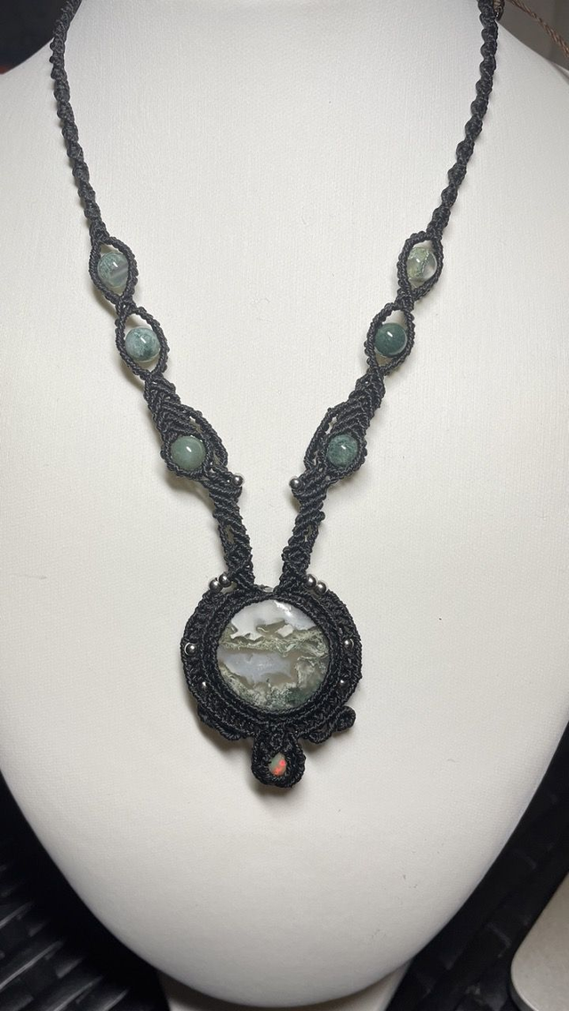 Collier Agate Mousse