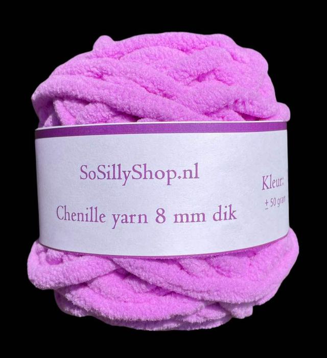 Chenille fluffy yarns 8 mm dik 45 grams