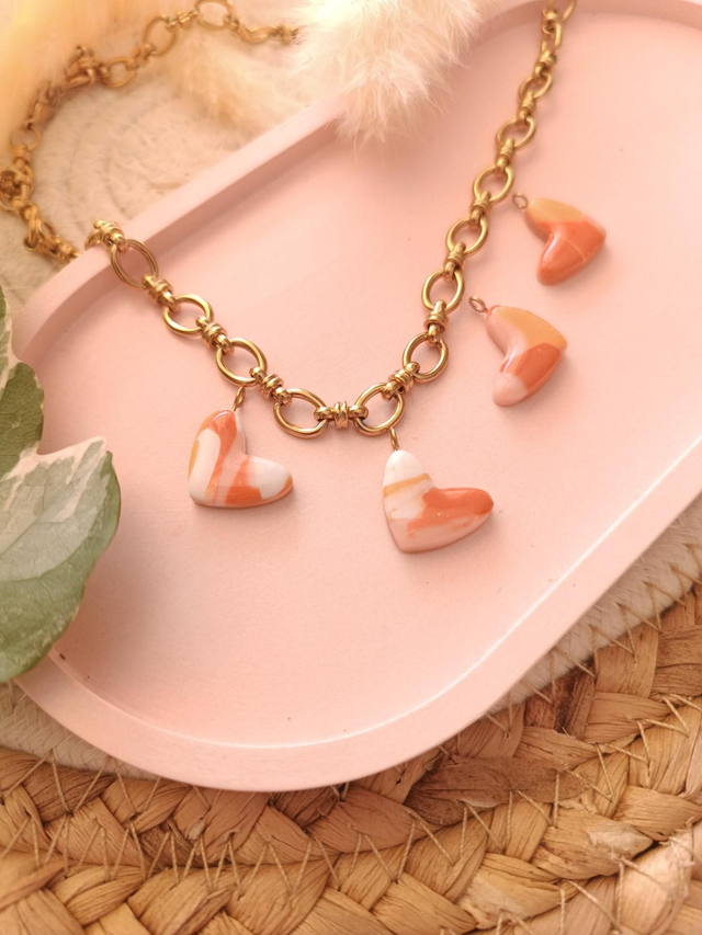 Charm coeur beige rosé orange