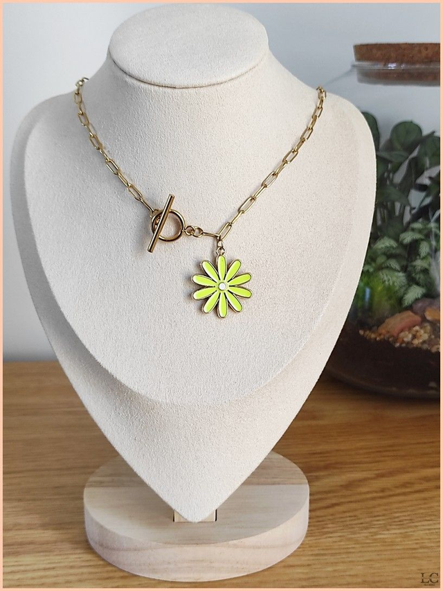 Collier marguerite jaune
