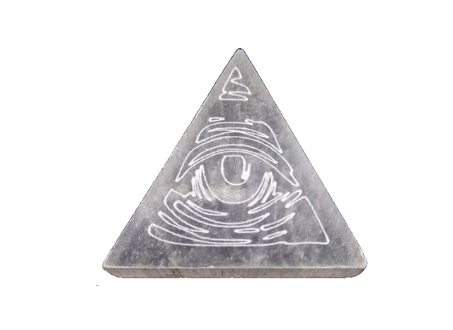 Pyramide 2D Sélénite gravée 3ème oeil 8cm