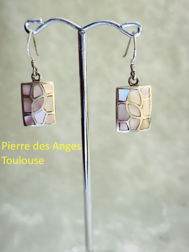 Boucle d'Oreilles Nacre Rose