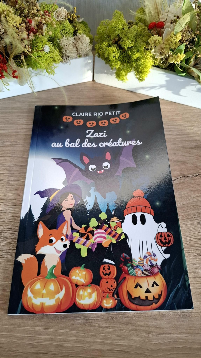 Zazi au bal des créatures : Mes histoires à colorier