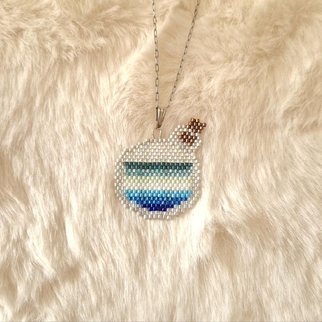 Pendentif Fiole avec drapeau gay