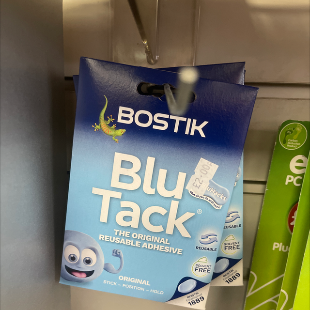 Blu tack
