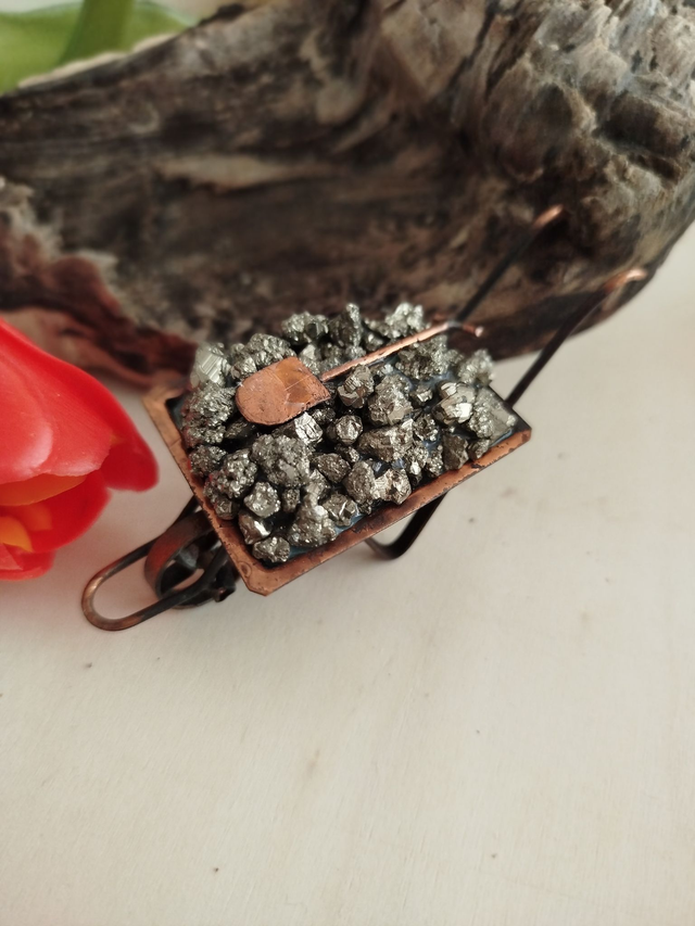 💰 Brouette en cuivre &amp; Pyrite