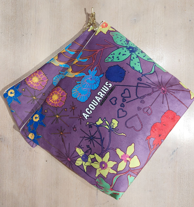 Orchidée Pourpre. Pochette et trousse en velours. 