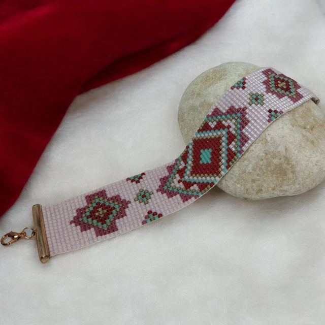 Bracelet rose, rouge et bleu