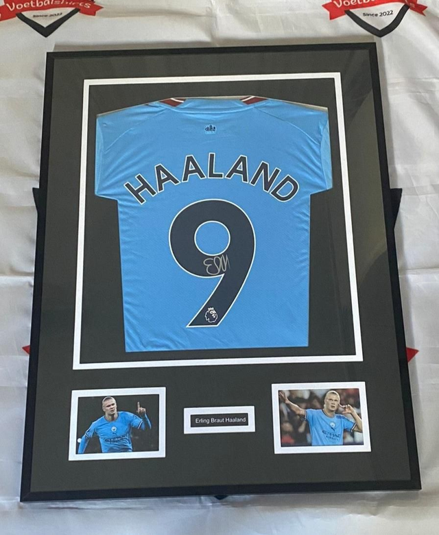 Gesigneerd Erling Haaland Manchester City Shirt met Certificaat van Echtheid