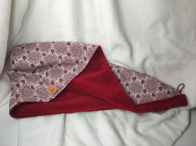 Ensemble visage et douche rosace lie de vin psychédélique