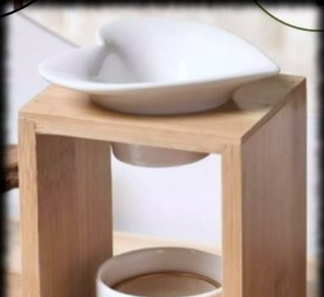 Arum - Brûleur en bambou et céramique en forme de coeur - pour fondants et huiles parfumées 