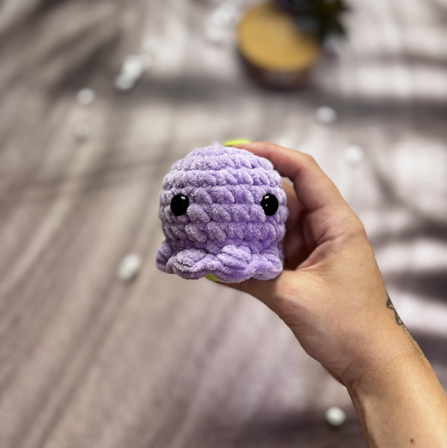 Porte-clés poulpe tout doux lilas foncé 