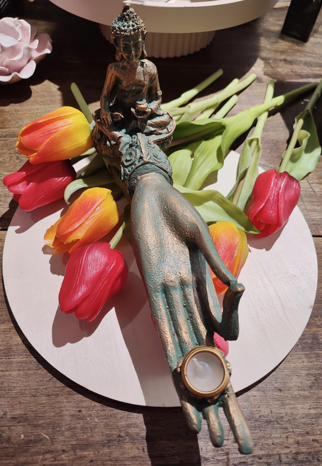 Porte encens Main Bouddha Porte-Bougie – Offrande Sacrée