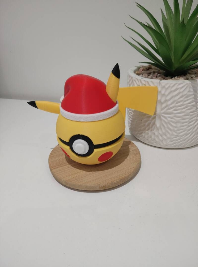 Pikachu Noël