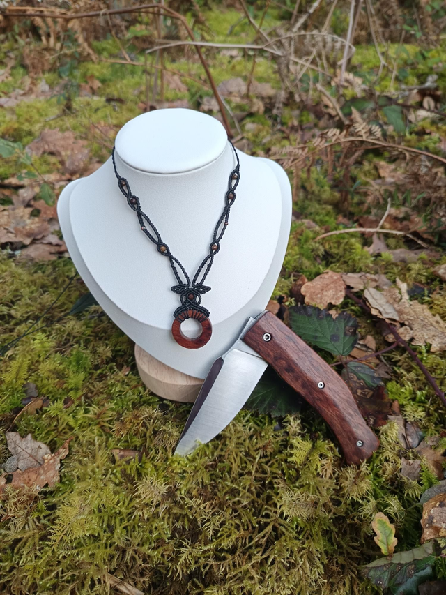 Ensemble Couteau collier en bois moabi 