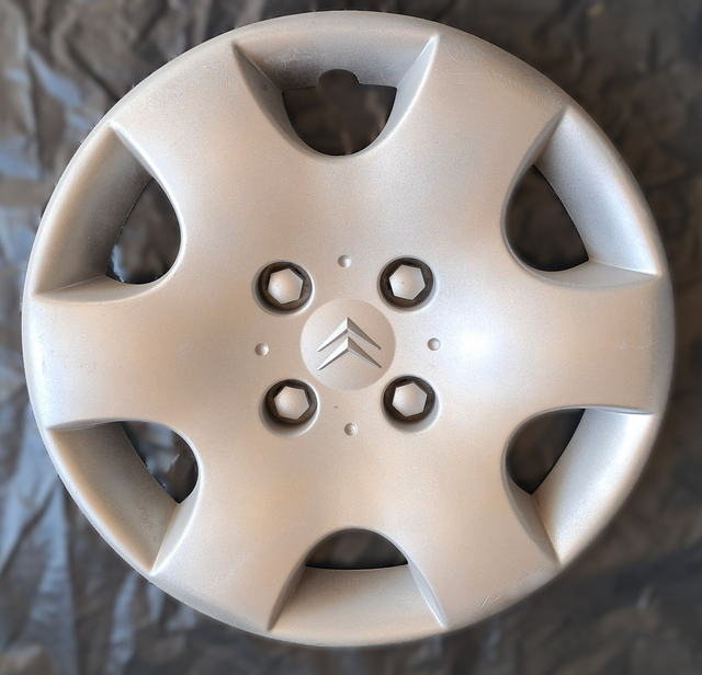 Enjoliveur Citroën Saxo 14&quot; modèle Honfleur  Occasion 