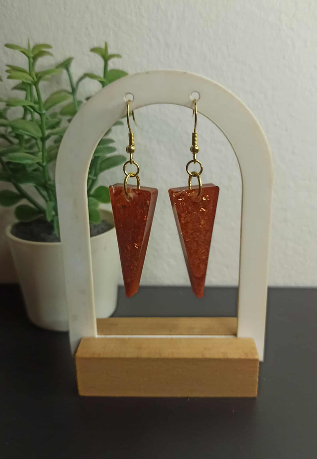 Boucle d&#039;oreille M (A12)